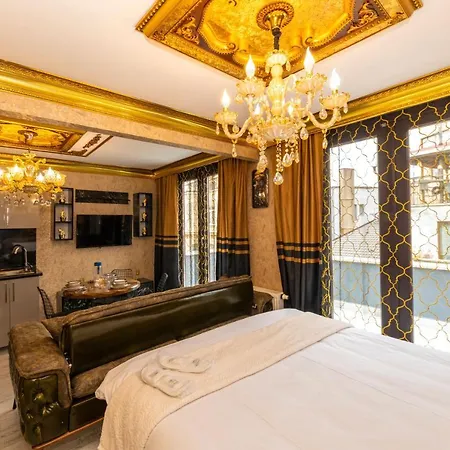 Taksim By Mesut Hotel 3*