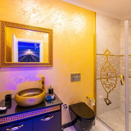 Taksim By Mesut Istambul